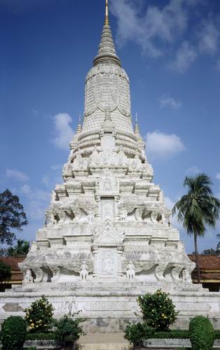 Pagode i paladset i Phnom Penh.jpg (22862 bytes)